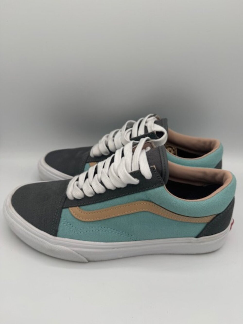 Vans Old Skool Teal and Gray Sneakers 507452 Women's Size 8